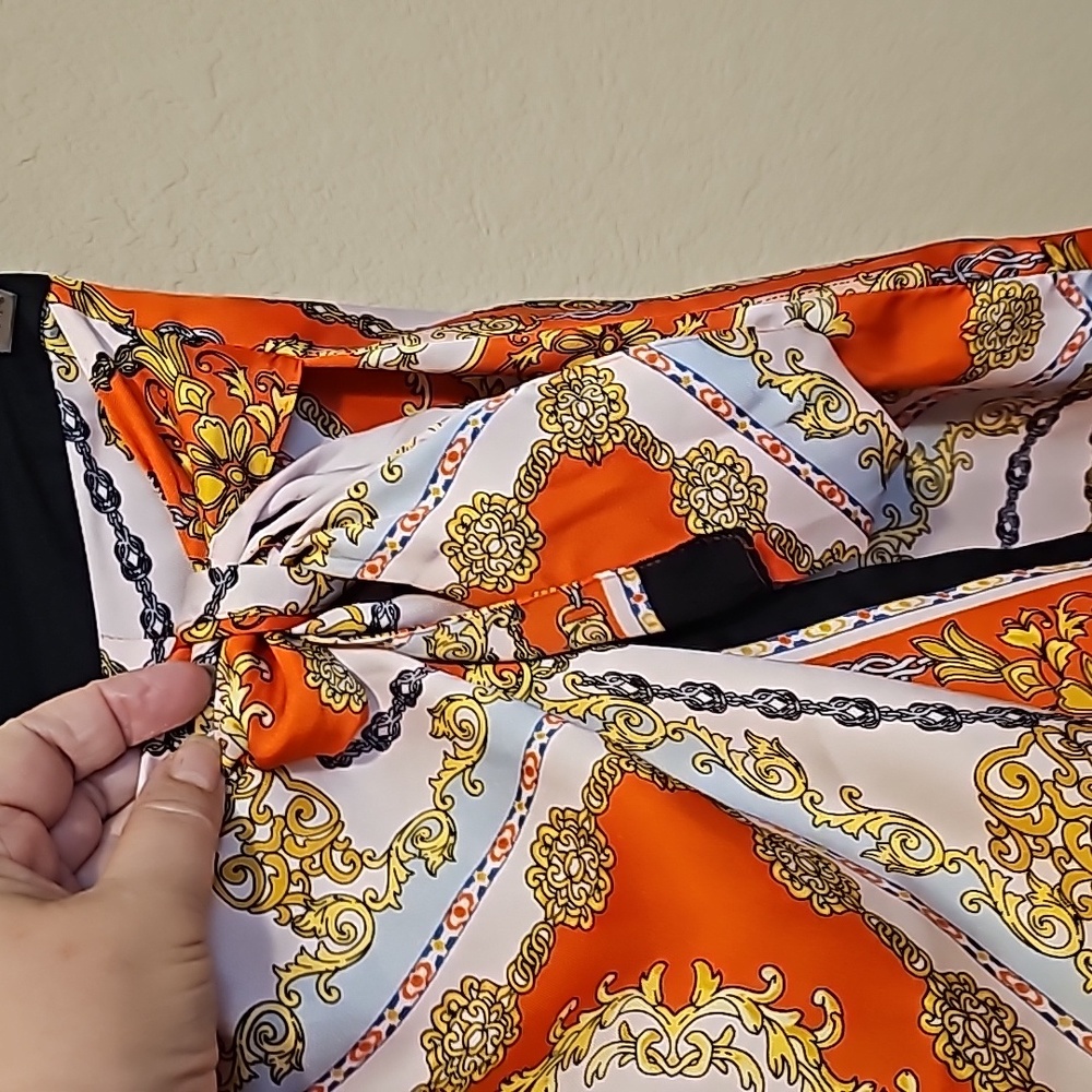 NWOT FOREVER21 Skirt - Picture 3 of 5